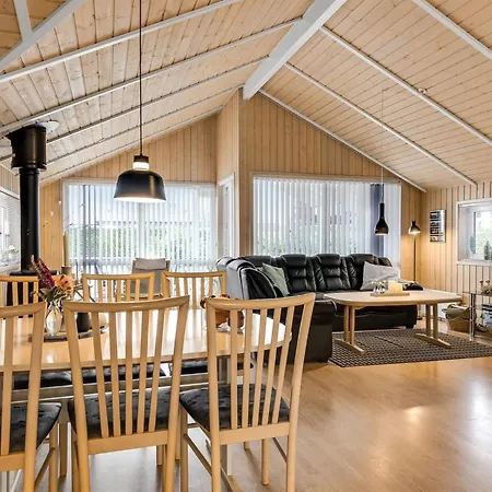 Trifun - 300m From The Sea By Interhome Feriehus
