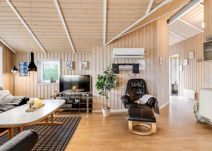 Holiday home Trifun - 300m From The Sea By Interhome