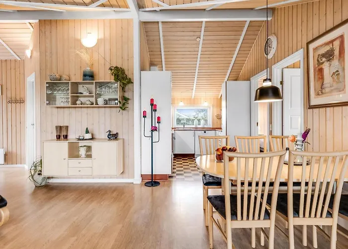 Holiday home Trifun - 300m From The Sea By Interhome *